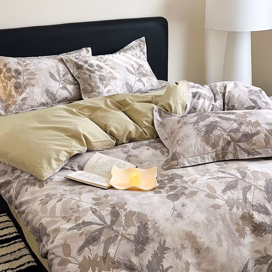 Luxury Print Breathable Soft Baby Suitable Cotton Print Embroidery Bedding